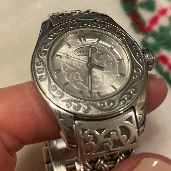 Vintage Lous Hill Watch - Picture 10 of 11